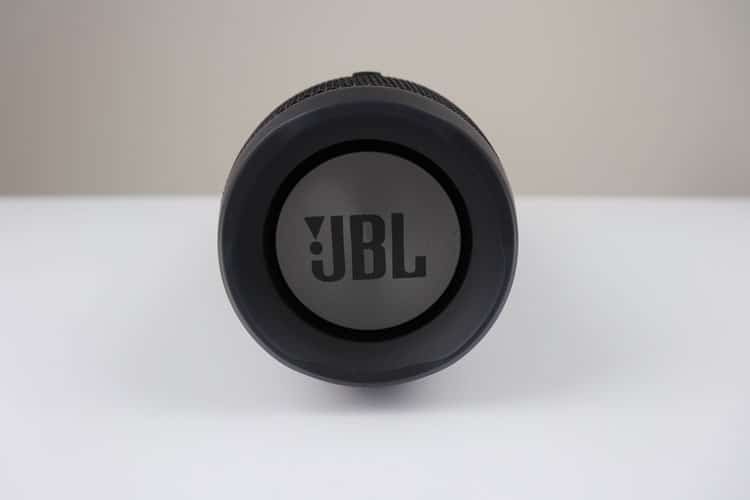 JBL Charge 3 detail
