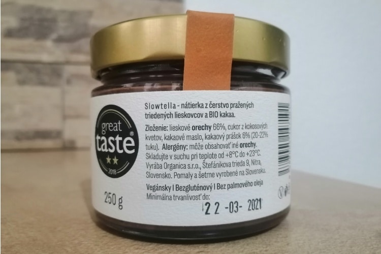 Slowtella – Lieskovcovo-kakaový krém zloženie
