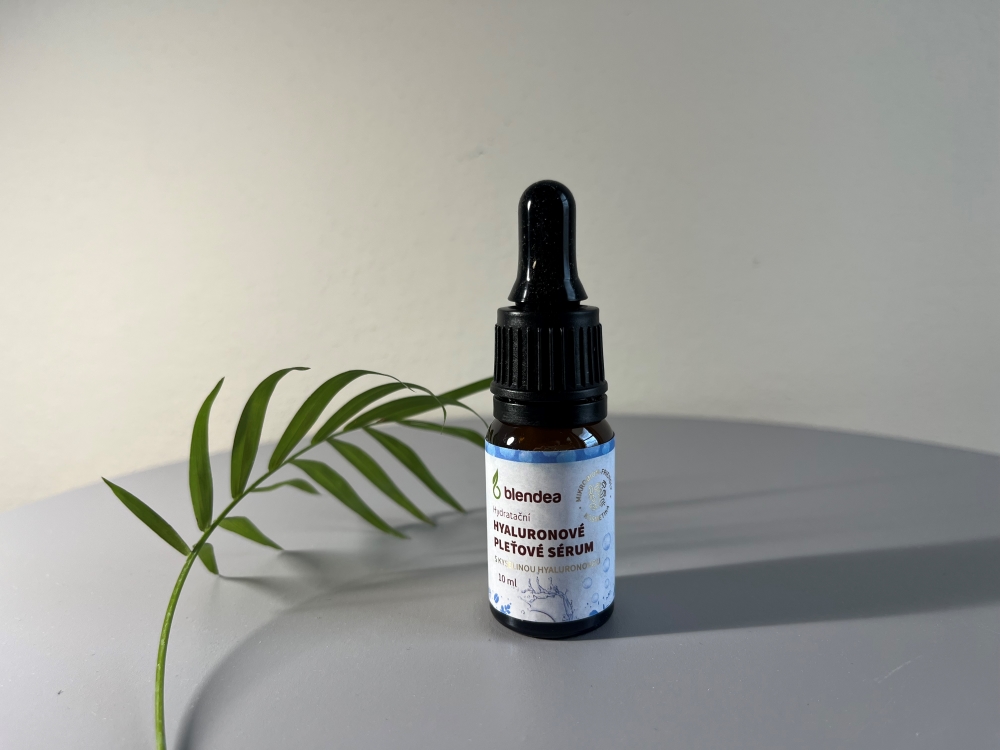 hylauronove pletove serum